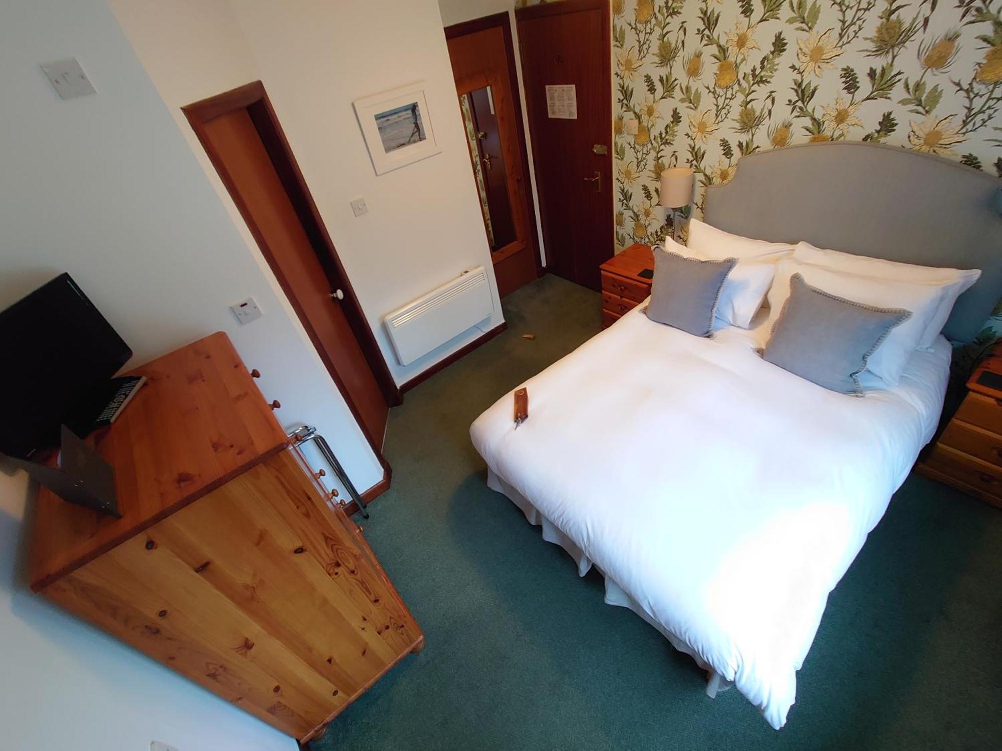 קייל אוף לוכאלש Kintail Lodge Hotel מראה חיצוני תמונה