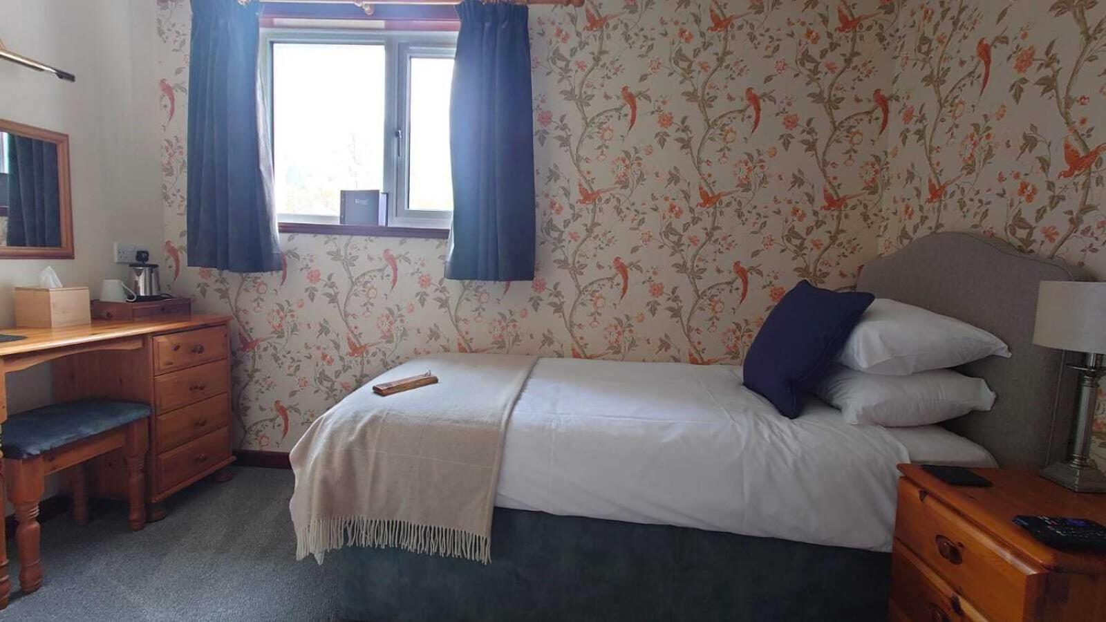 קייל אוף לוכאלש Kintail Lodge Hotel חדר תמונה
